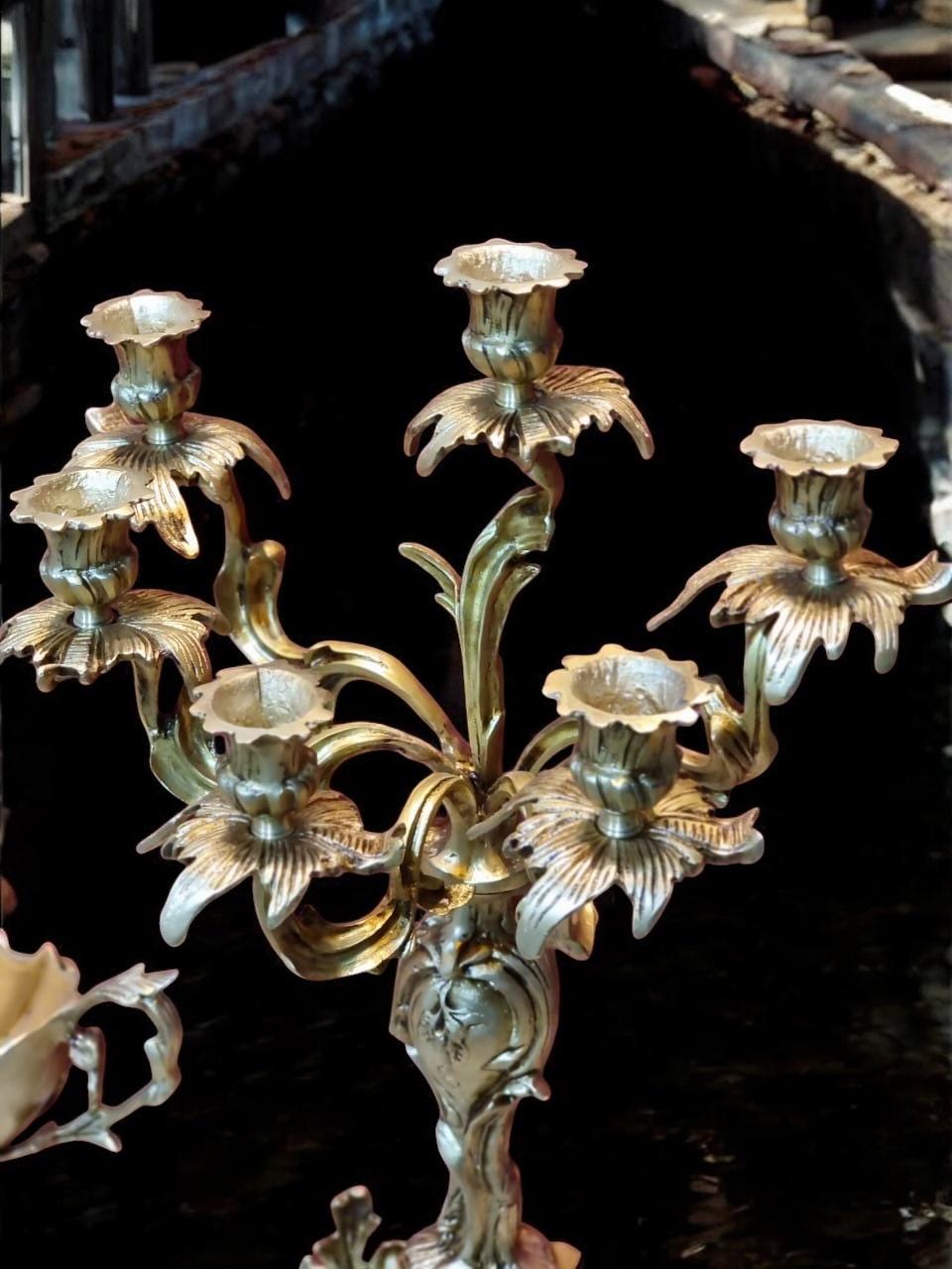 Antique-Style Gilt Bronze Candelabra & Center Bowl Set – French Rococo Design (3 Piece Set)
